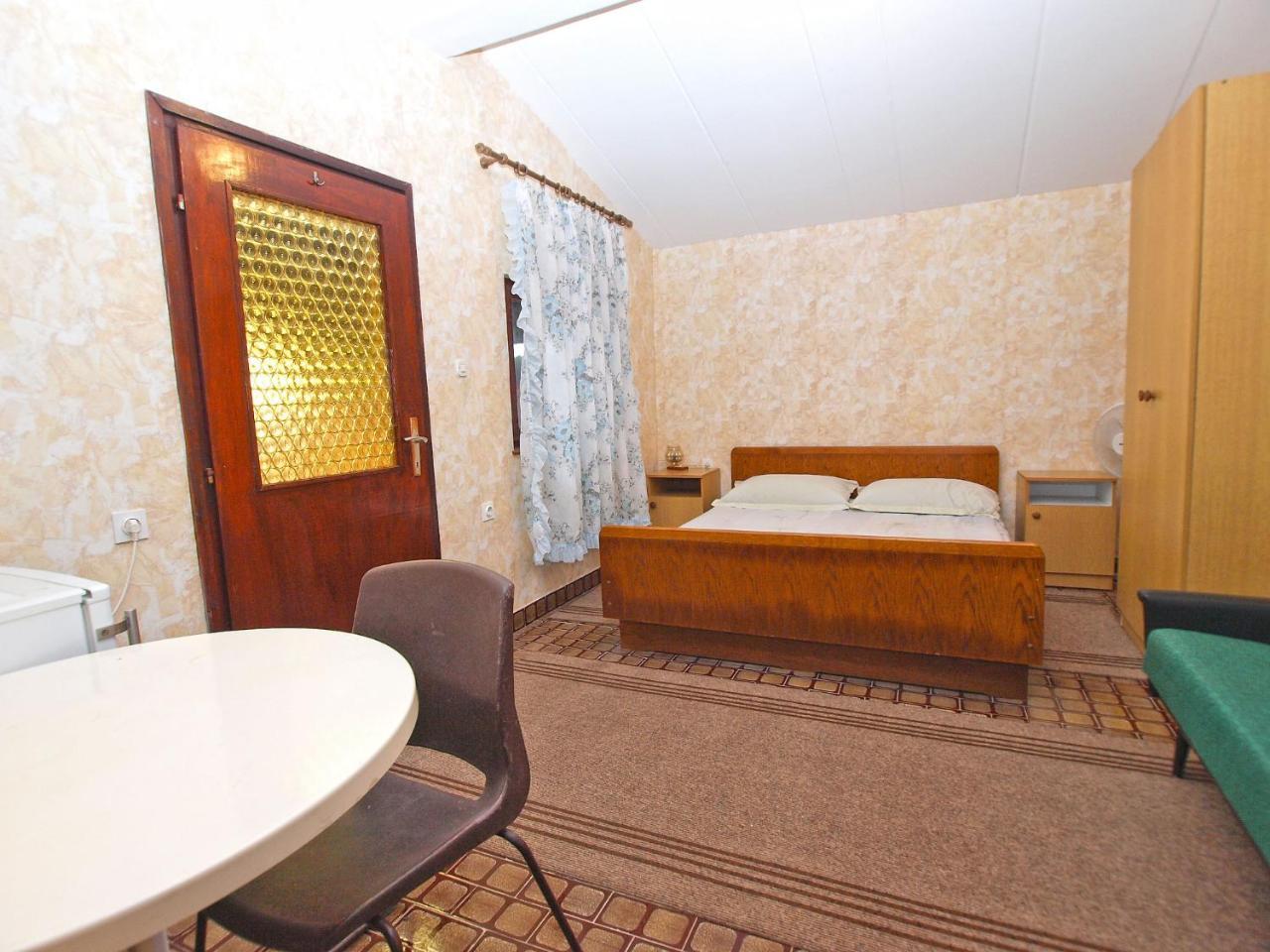 Rooms Antun 1238 Medulin Exterior foto